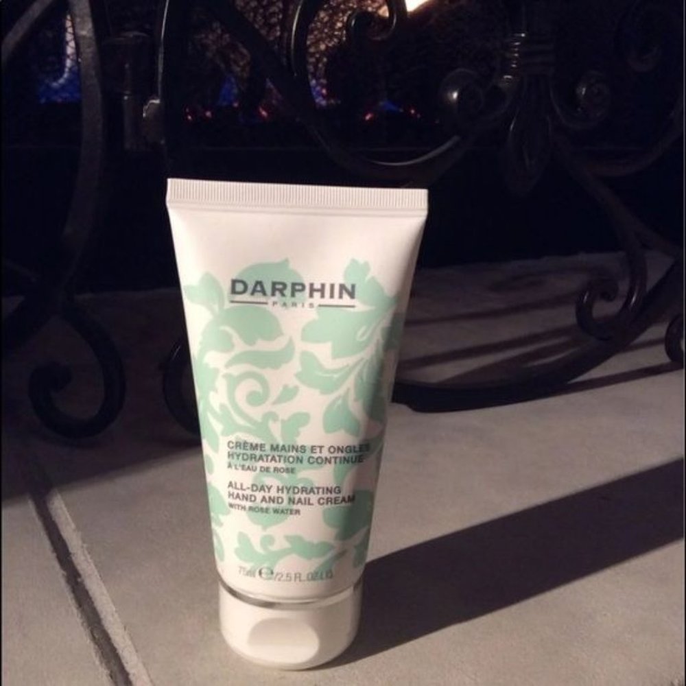 Darphin Hydrating Hand Nail Cream Rose Sealed - Picture 2 of 3